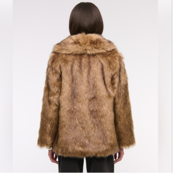 Abercrombie & Fitch Faux Fur Tan Brown Coat - Picture 2 of 5